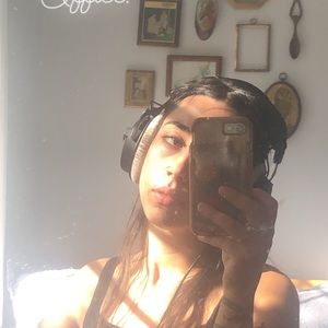 Meet your Posher, Jessica